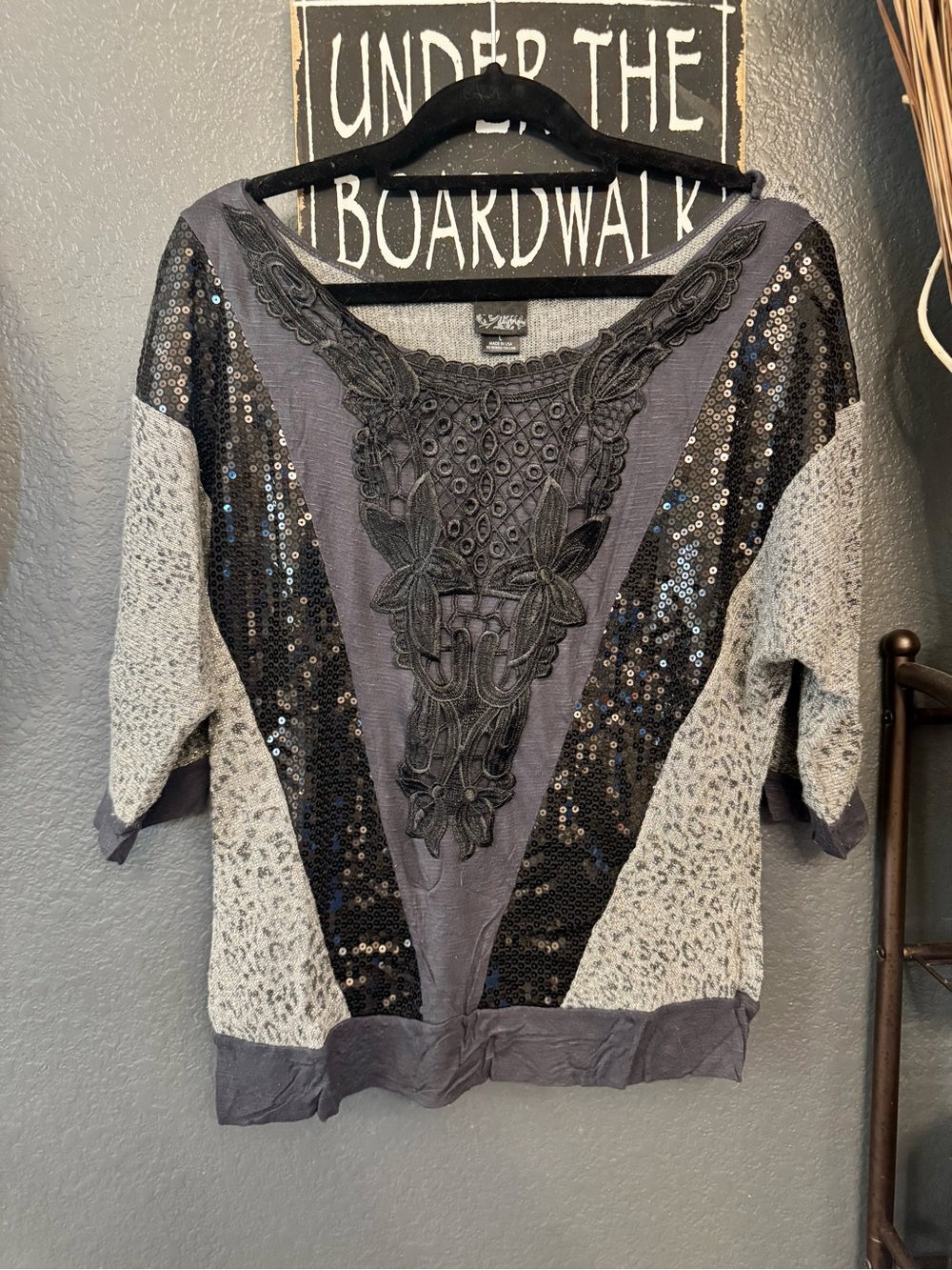 Energie Women's Gray Embellished Sequin Pullover Top. Large!